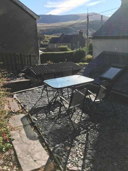 Snowdrop Stone Detached Cottage Talysarn Exterior photo